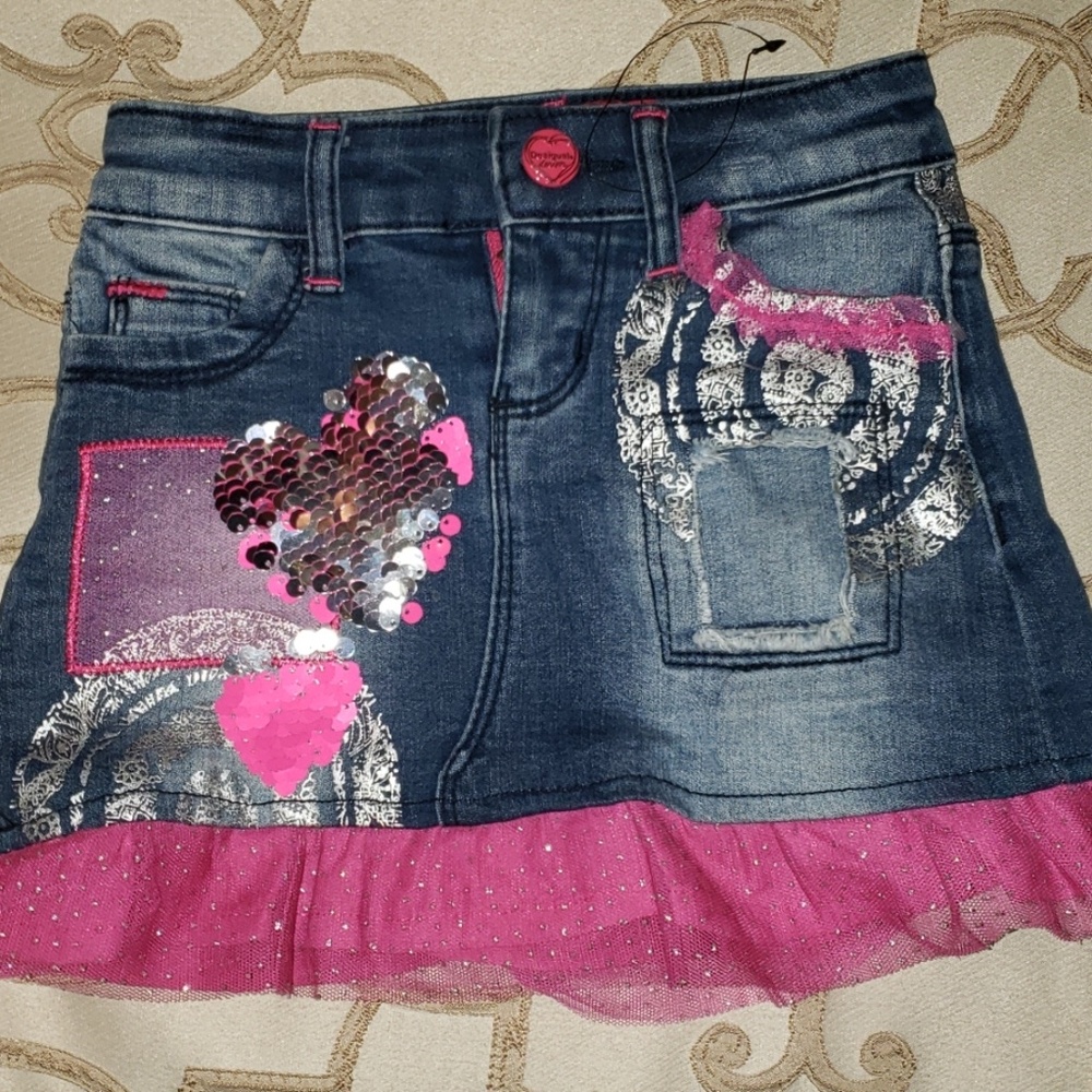 Desigual trendy skirt from Italy 4t